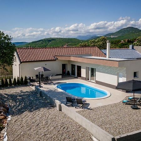 Villa Burra Hreljin Exteriör bild