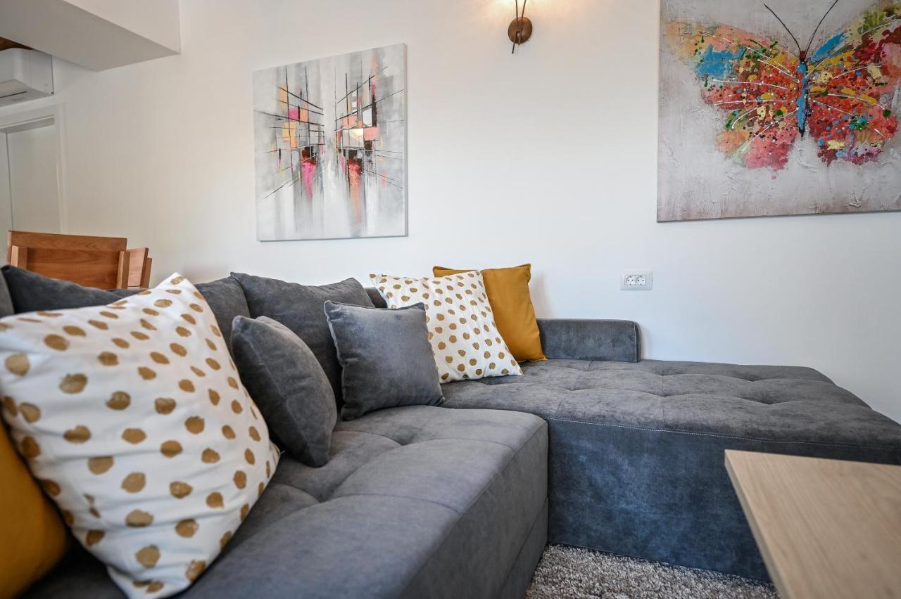 Villa Burra Hreljin Exteriör bild
