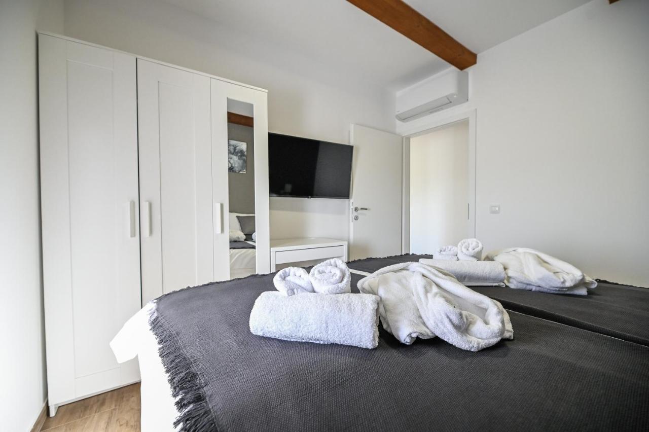 Villa Burra Hreljin Exteriör bild