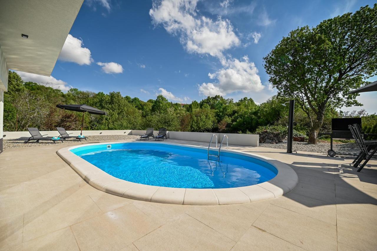 Villa Burra Hreljin Exteriör bild