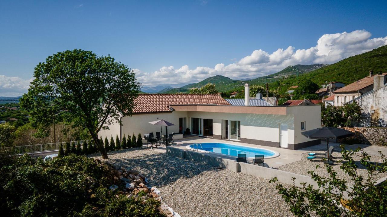 Villa Burra Hreljin Exteriör bild