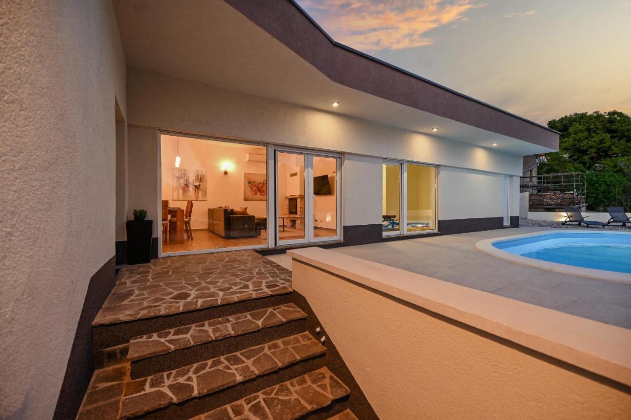 Villa Burra Hreljin Exteriör bild